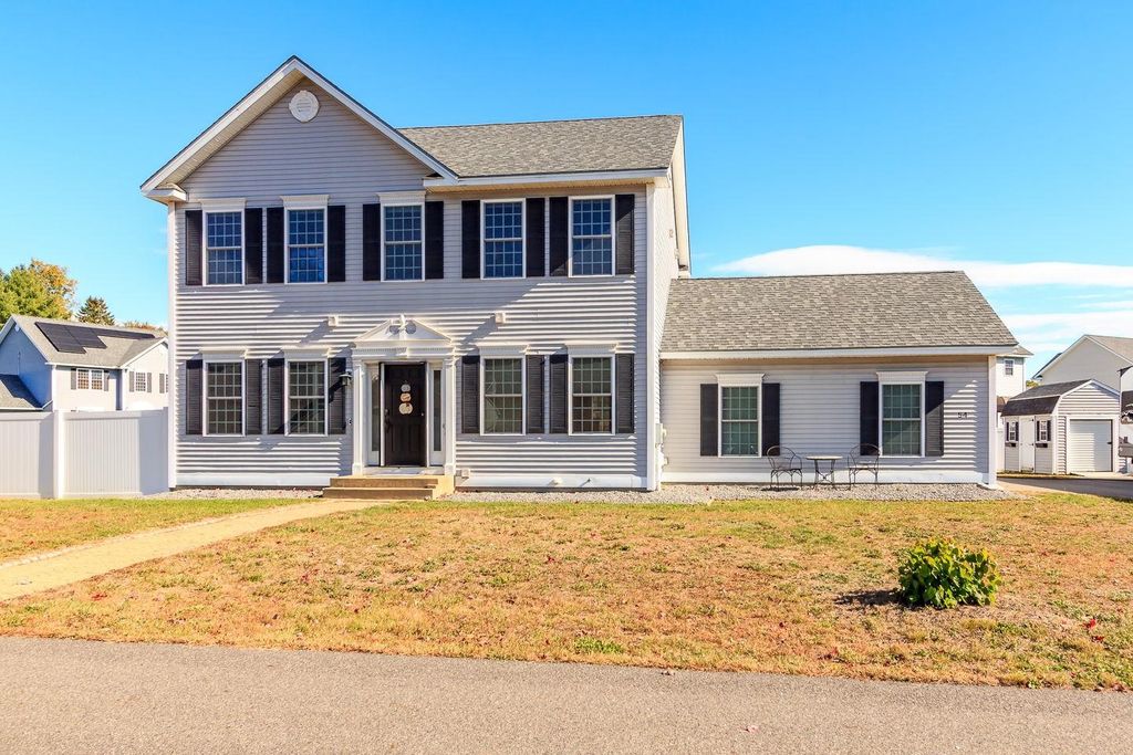 54 Windswept Road, Manchester, NH 03109