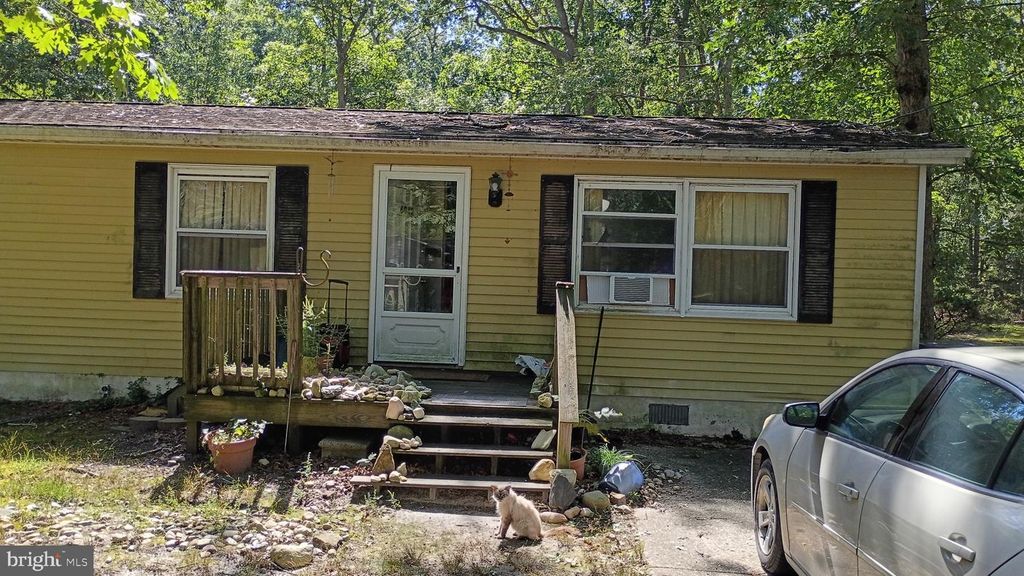 6042 HICKORY, MAYS LANDING, NJ 08330 — exterior