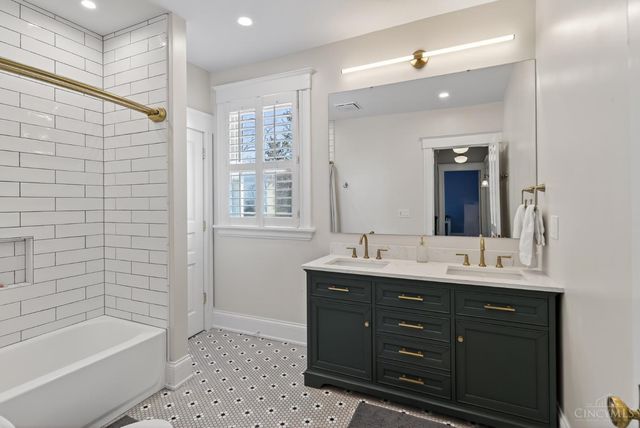 3570 Monteith Avenue, Cincinnati, OH 45208