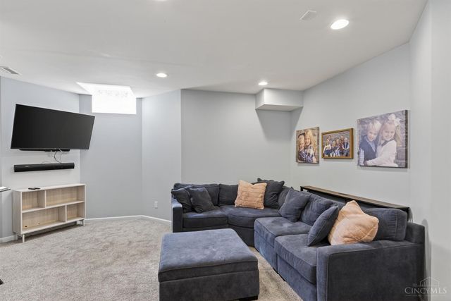 3570 Monteith Avenue, Cincinnati, OH 45208