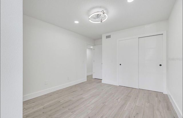 4613 GATE PLACE 104, Orlando, FL 32811