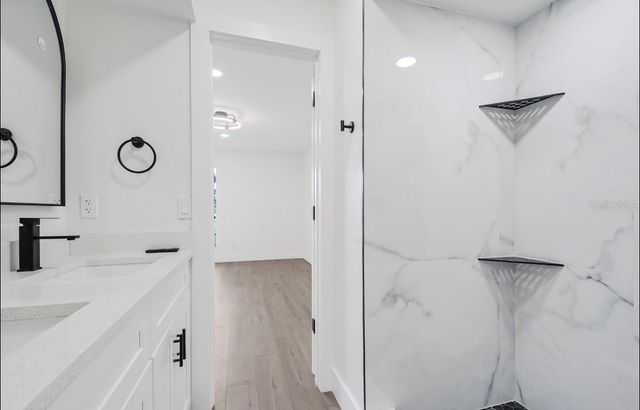 4613 GATE PLACE 104, Orlando, FL 32811