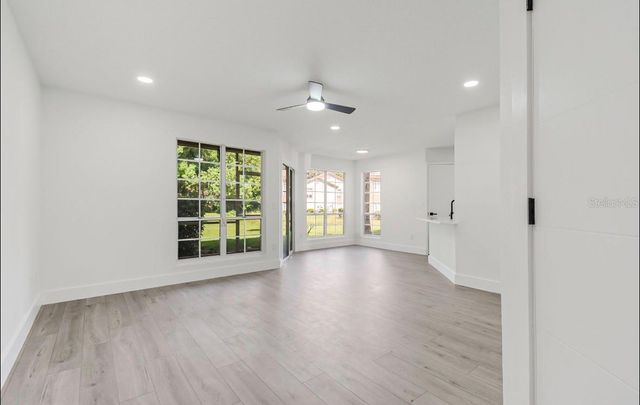 4613 GATE PLACE 104, Orlando, FL 32811