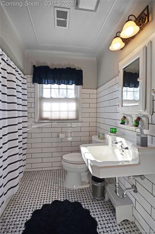 37272 Moravian Drive, Clinton Charter Township, MI 48036