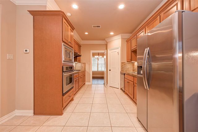 14426 Summerleaf Lane, Houston, TX 77077