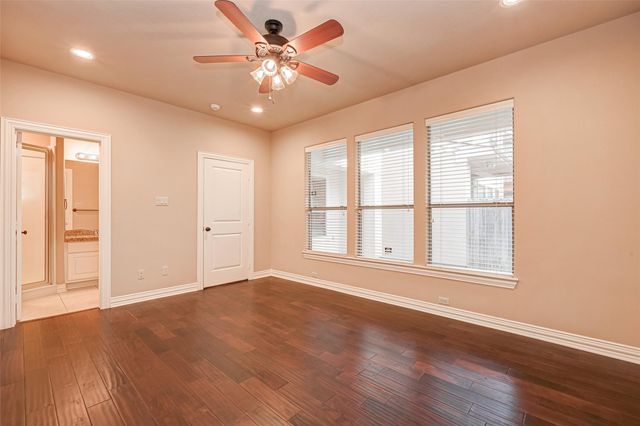 14426 Summerleaf Lane, Houston, TX 77077
