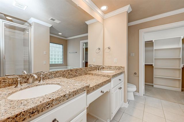 14426 Summerleaf Lane, Houston, TX 77077