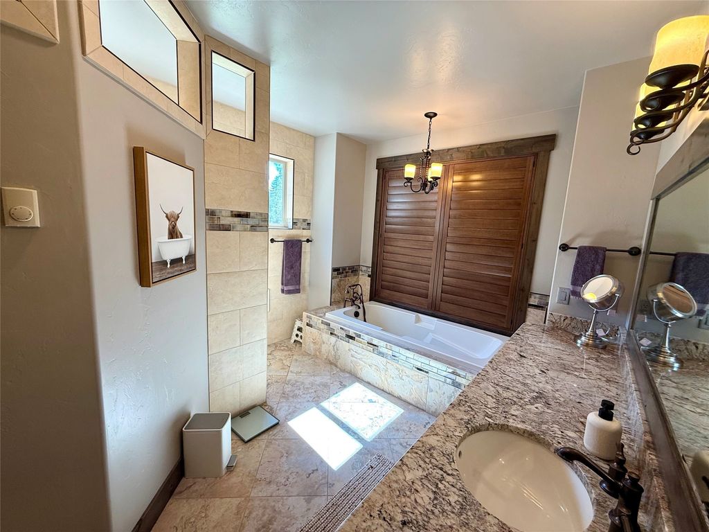 240 Hodge Creek Drive, Kila, MT 59920 photo 27