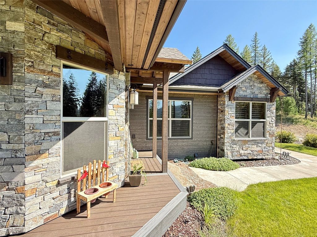 240 Hodge Creek Drive, Kila, MT 59920 photo 3