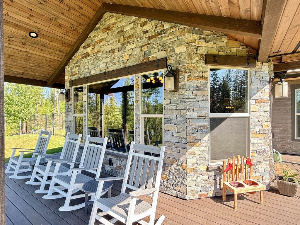 240 Hodge Creek Drive, Kila, MT 59920 photo 4