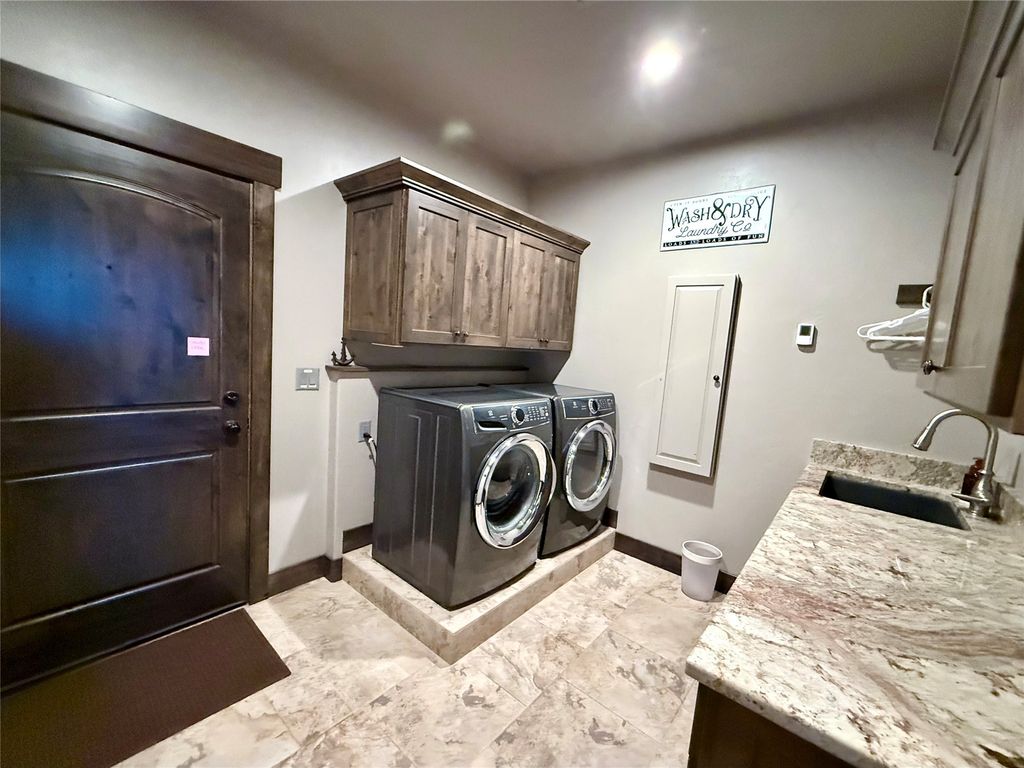 240 Hodge Creek Drive, Kila, MT 59920 photo 46