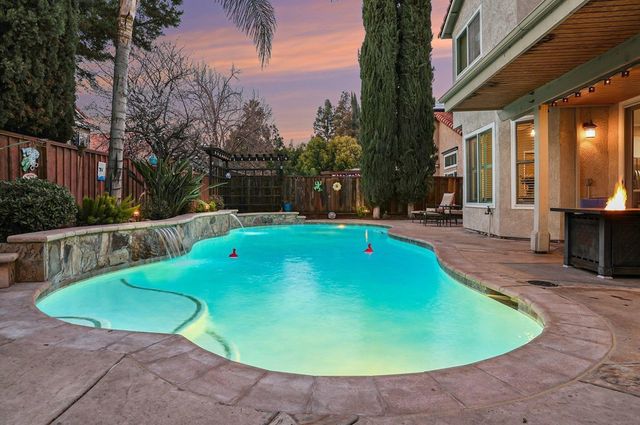 4824 Woodbridge Way, Antioch, CA 94531