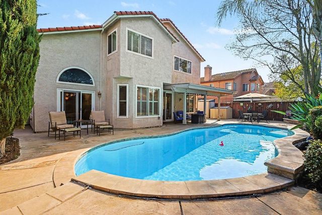 4824 Woodbridge Way, Antioch, CA 94531