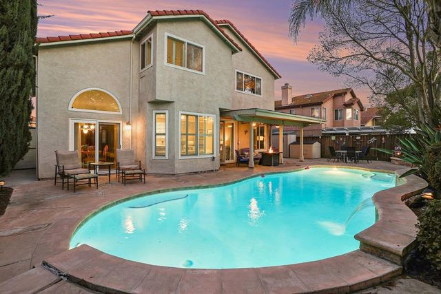 4824 Woodbridge Way, Antioch, CA 94531