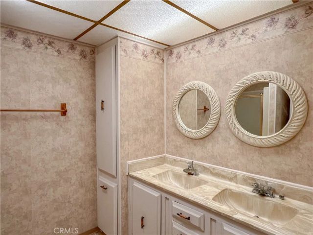 3608 Sahara, Bakersfield, CA 93313