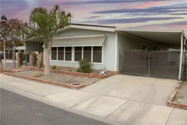 3608 Sahara, Bakersfield, CA 93313