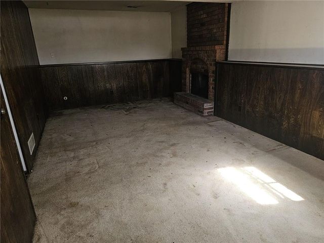 1632 S Kenwood Street, Olathe, KS 66062