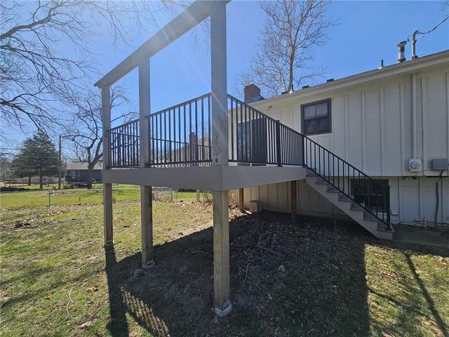 1632 S Kenwood Street, Olathe, KS 66062