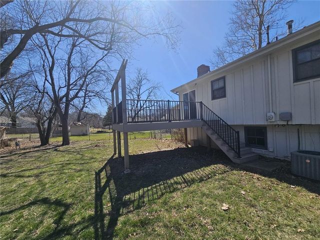 1632 S Kenwood Street, Olathe, KS 66062