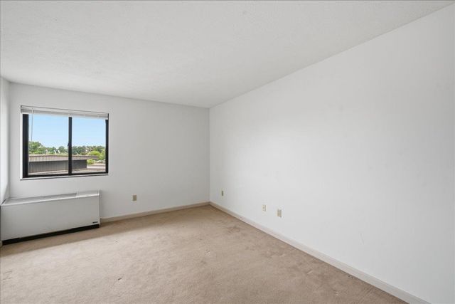 10 Kellogg Rd Ste 359, Essex, VT 05452
