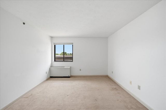10 Kellogg Rd Ste 359, Essex, VT 05452