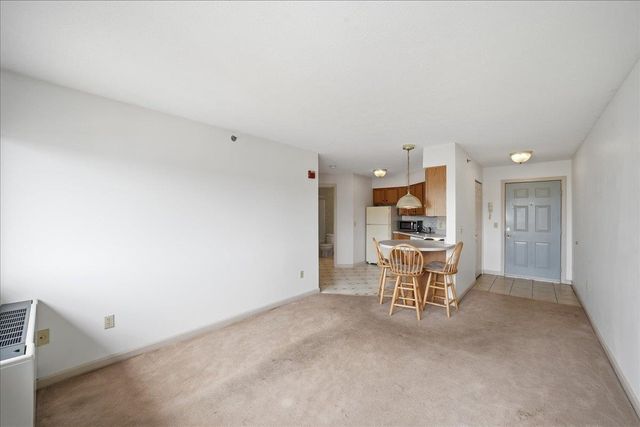 10 Kellogg Rd Ste 359, Essex, VT 05452