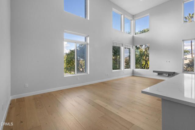 1901 Victoria Avenue 204, Oxnard, CA 93035