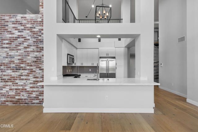 1901 Victoria Avenue 204, Oxnard, CA 93035