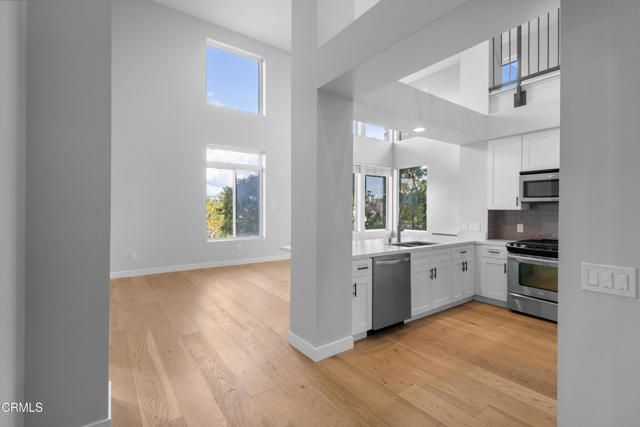 1901 Victoria Avenue 204, Oxnard, CA 93035