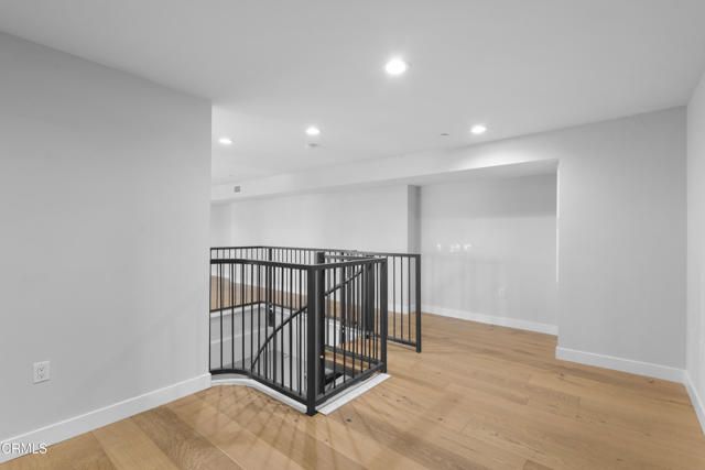 1901 Victoria Avenue 204, Oxnard, CA 93035