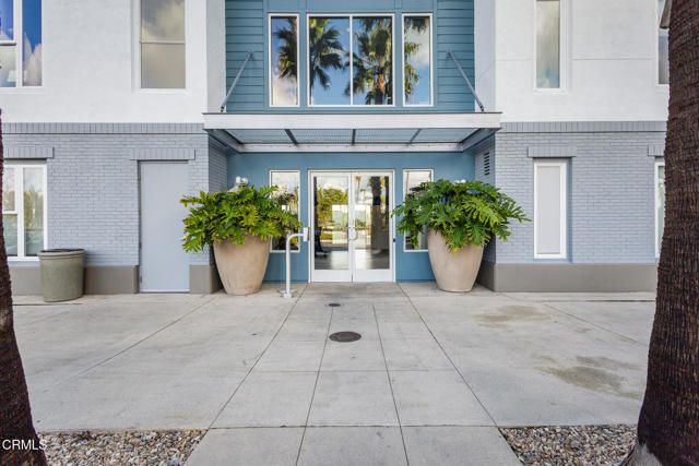 1901 Victoria Avenue 204, Oxnard, CA 93035