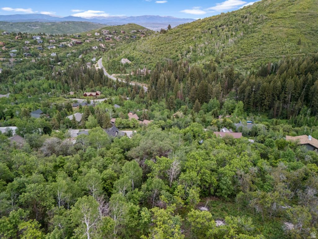 7091 STAGECOACH DR # 227, Park City, UT 84098 — photo 5