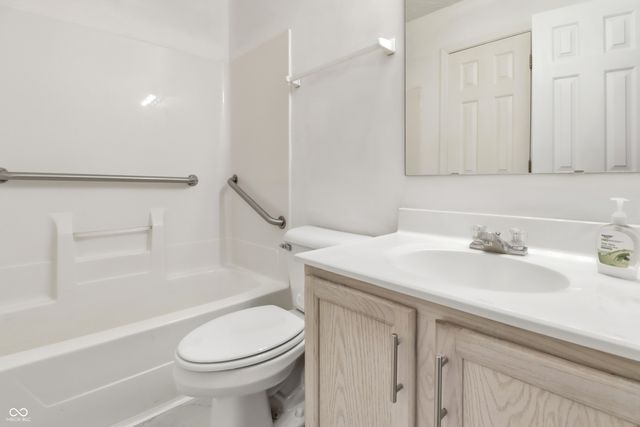 5705 Eden Village Drive, Indianapolis, IN 46254