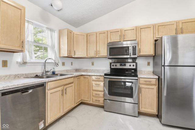 5705 Eden Village Drive, Indianapolis, IN 46254