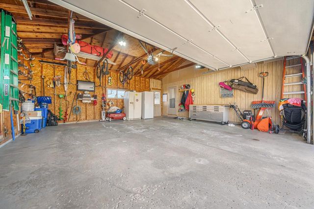 607 HOMESTEAD TRAIL, Kimberly, WI 54136