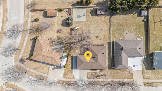 607 HOMESTEAD TRAIL, Kimberly, WI 54136