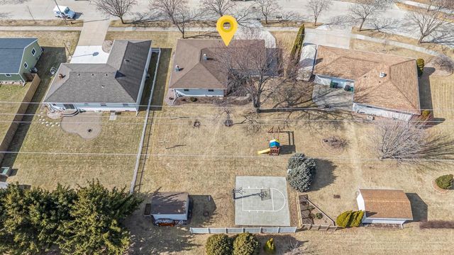 607 HOMESTEAD TRAIL, Kimberly, WI 54136