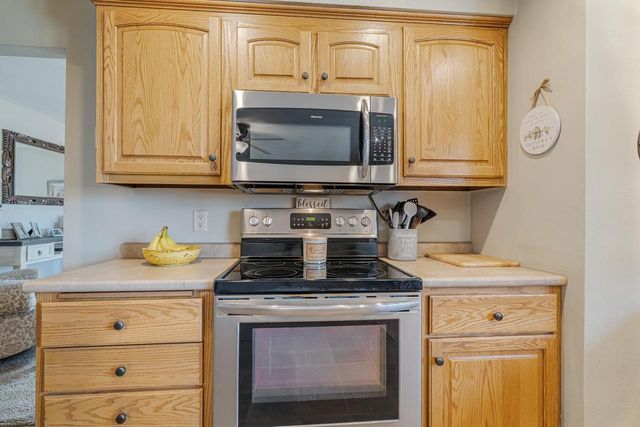 607 HOMESTEAD TRAIL, Kimberly, WI 54136