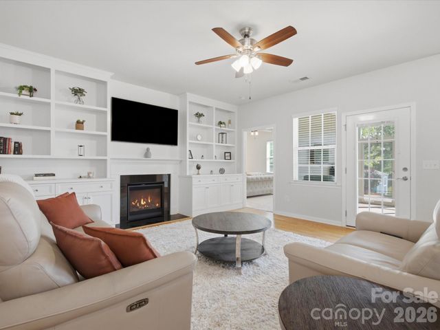 4082 Home Grown Way, Clover, SC 29710