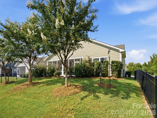 4082 Home Grown Way, Clover, SC 29710