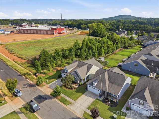 4082 Home Grown Way, Clover, SC 29710