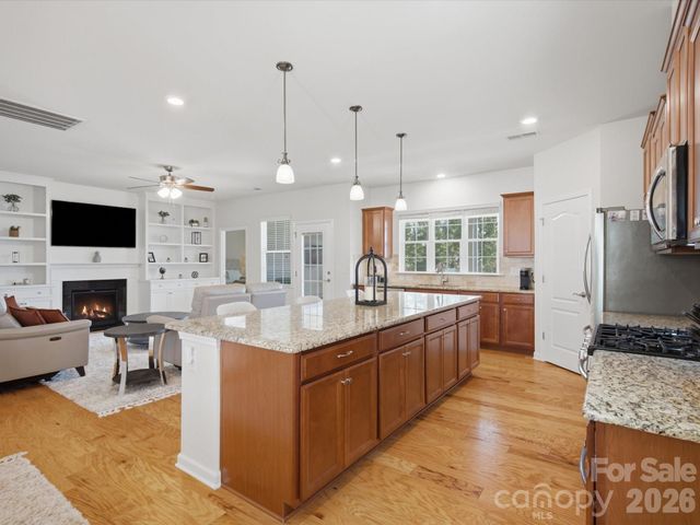 4082 Home Grown Way, Clover, SC 29710