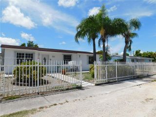20200 SW 113th Place, Miami, FL 33189