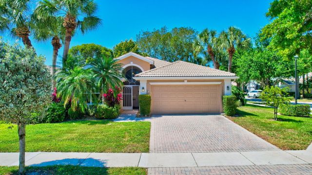 11287 Vivero Avenue, Boynton Beach, FL 33437