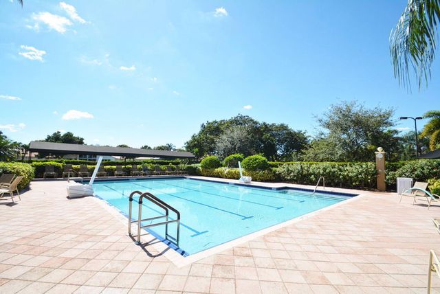 11287 Vivero Avenue, Boynton Beach, FL 33437