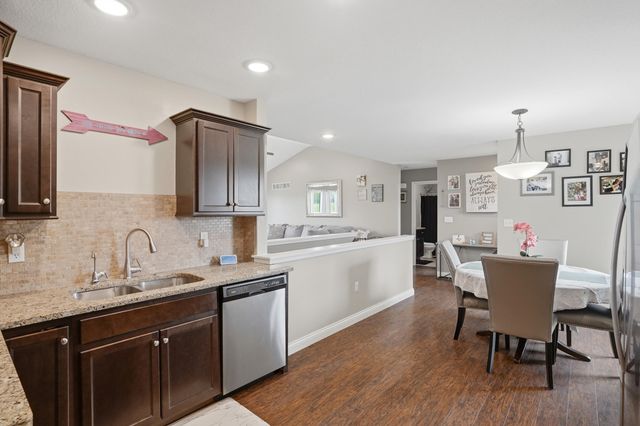 4275 W POSEY LN, Columbia, MO 65203