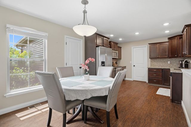 4275 W POSEY LN, Columbia, MO 65203