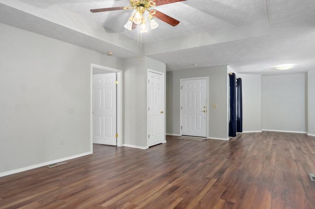 2606 South Overbrook Avenue, Springfield, MO 65807