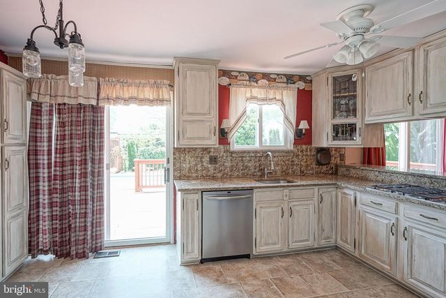 180 WARD LN, Williamstown, NJ 08094