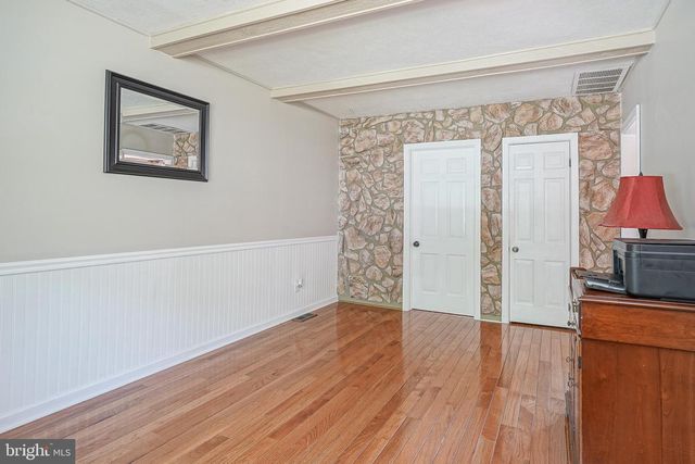 180 WARD LN, Williamstown, NJ 08094